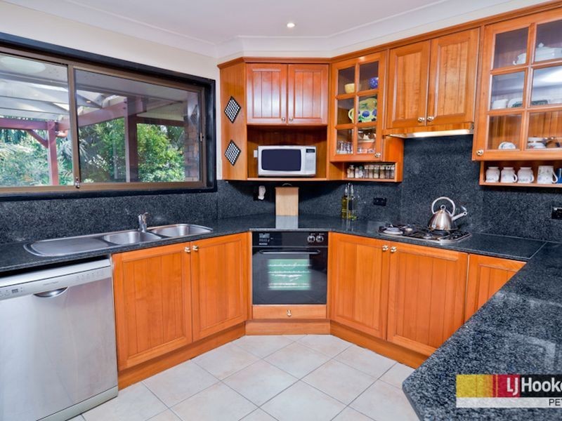 16 Chabrol Court, Petrie QLD 4502