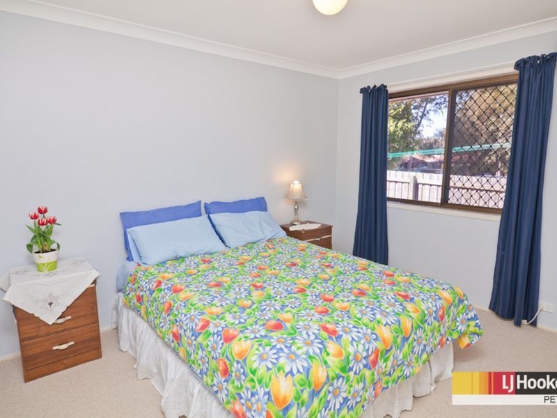 16 Chabrol Court, Petrie QLD 4502