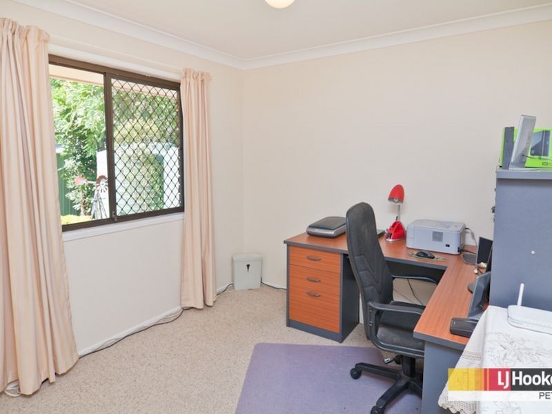 16 Chabrol Court, Petrie QLD 4502