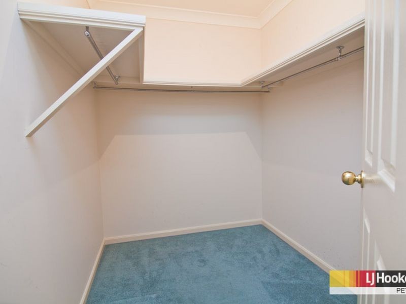 5 Markwell Court, Petrie QLD 4502