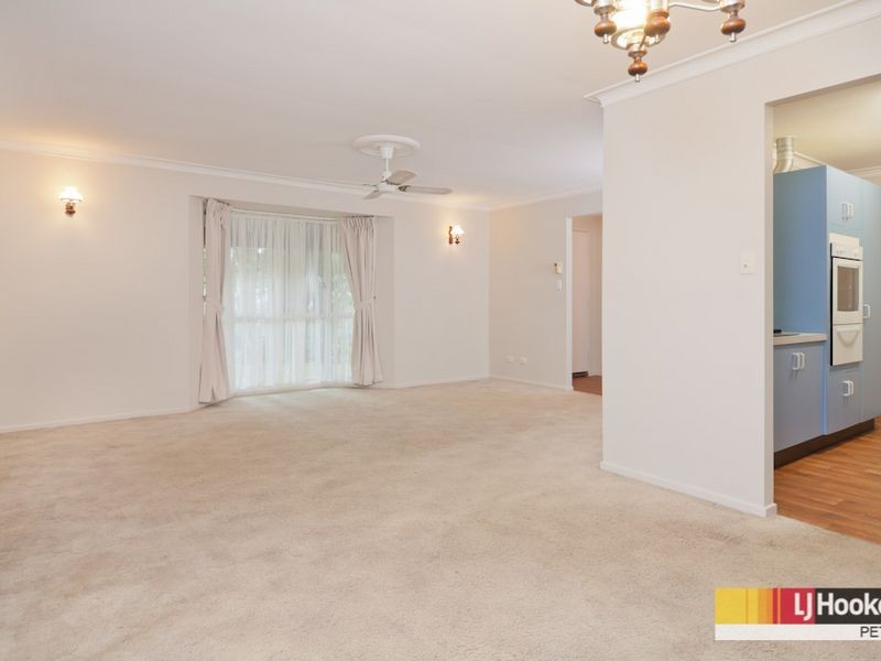 12 Victoria Court, Petrie QLD 4502