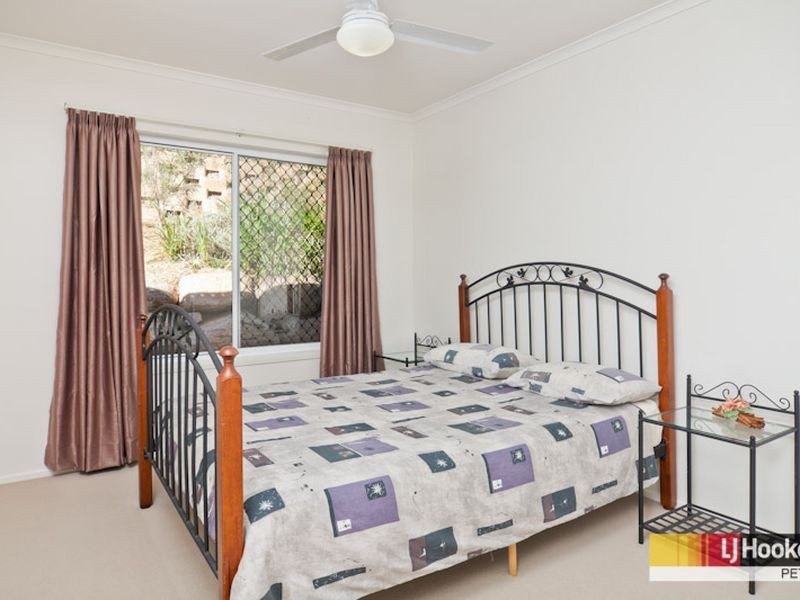 3 Beakey Close, Petrie QLD 4502