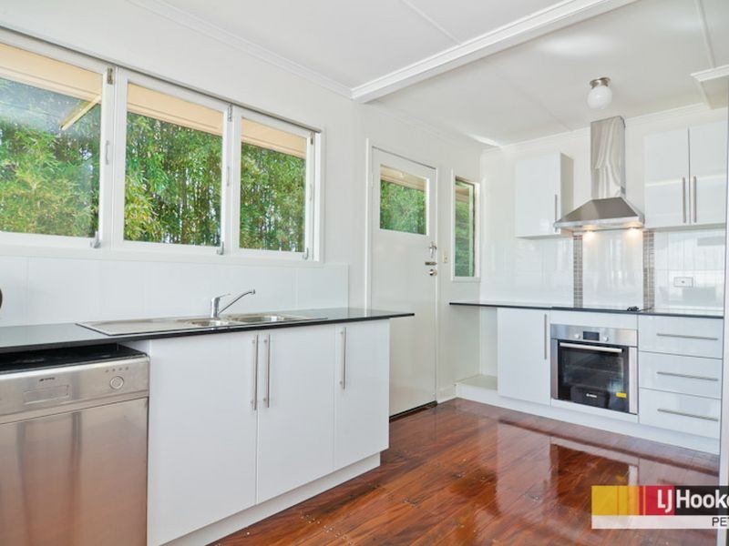 19 Tulip Street, Lawnton QLD 4501