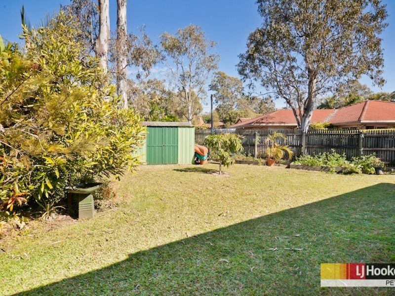 25 Oleron Terrace, Petrie QLD 4502