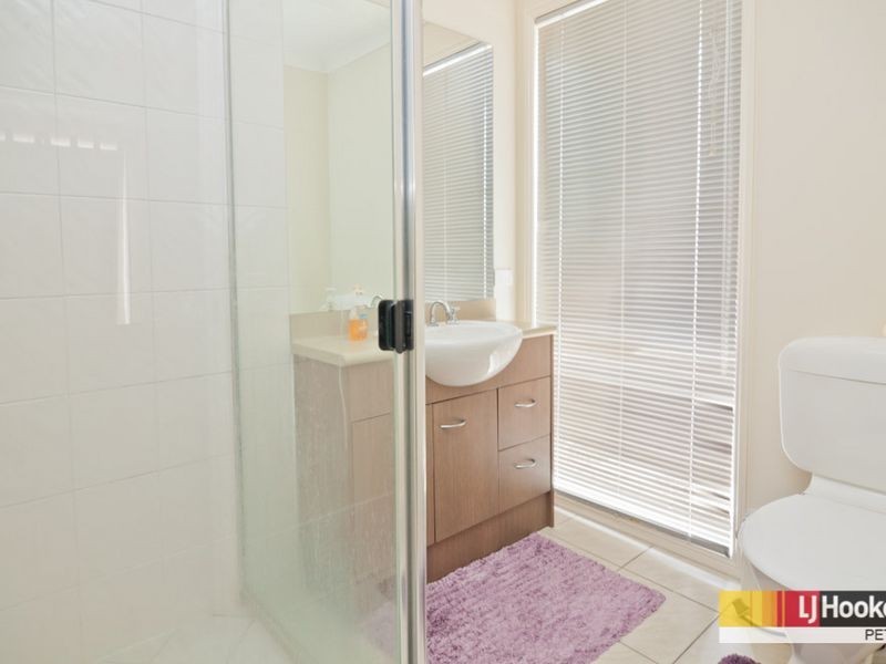 41 Ashford Circuit, Petrie QLD 4502