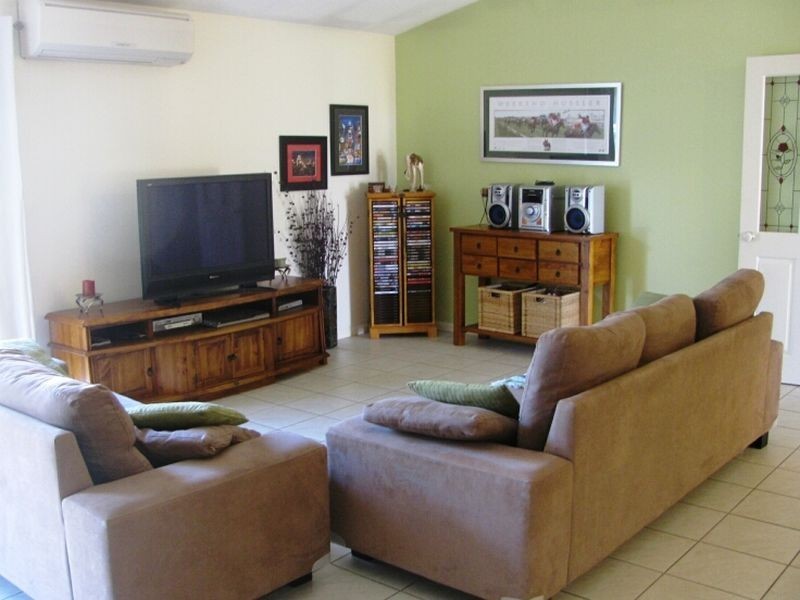 41 Ashford Circuit, Petrie QLD 4502