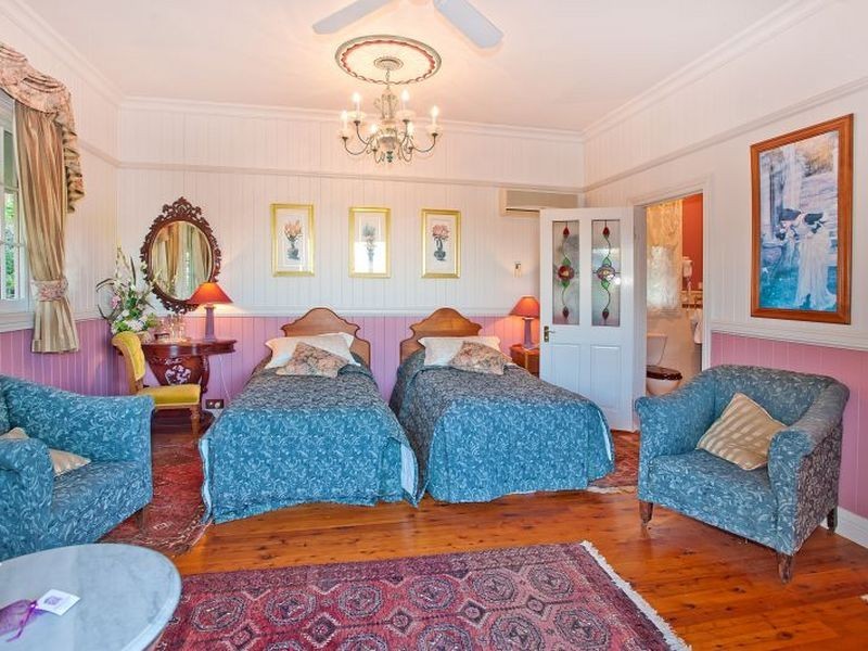 37 Fahey Road, Mount Glorious QLD 4520