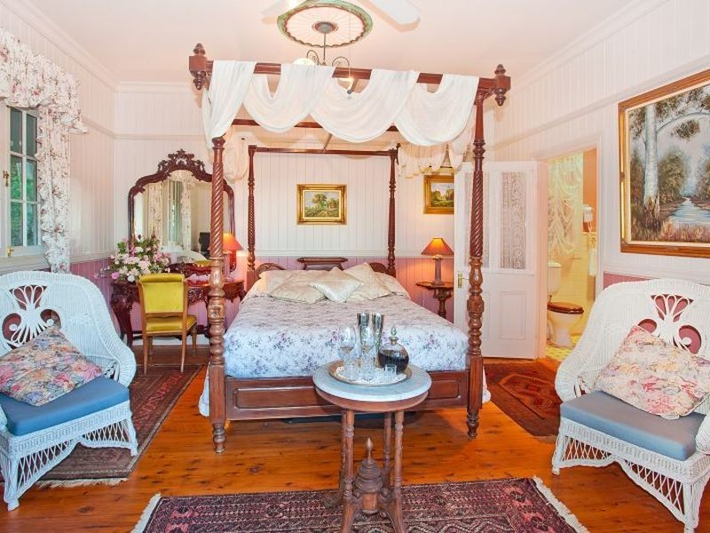 37 Fahey Road, Mount Glorious QLD 4520