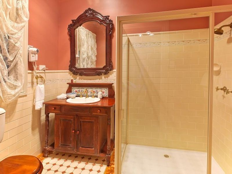 37 Fahey Road, Mount Glorious QLD 4520