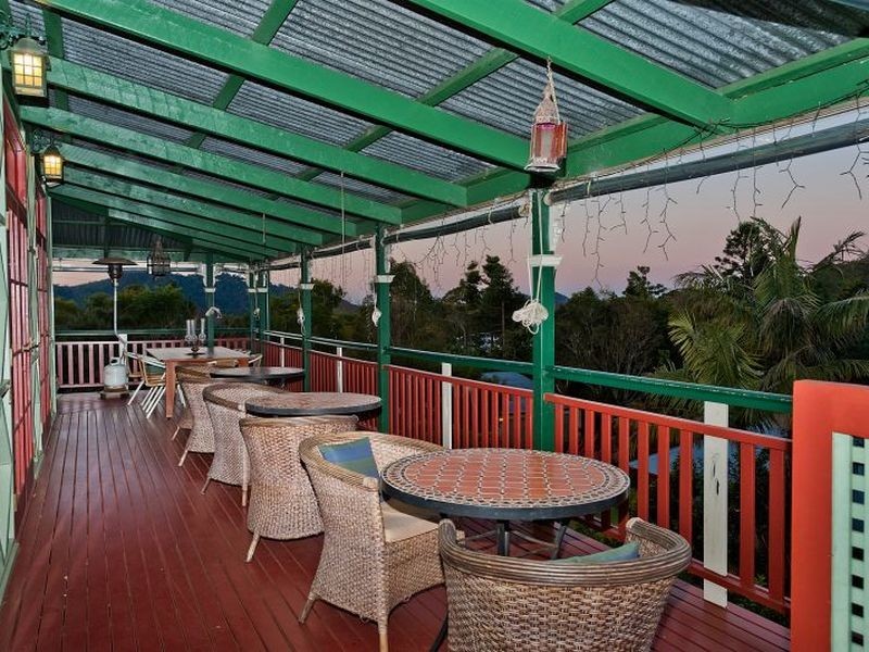 37 Fahey Road, Mount Glorious QLD 4520