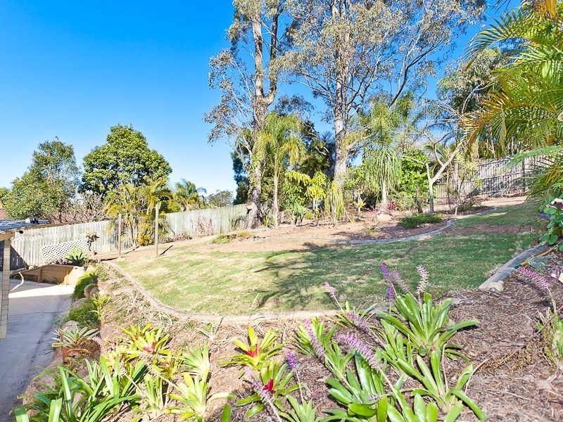 17 Burrumbeet Street, Petrie QLD 4502