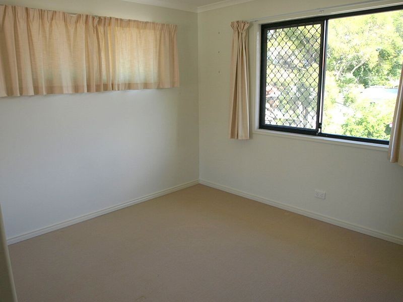 4/7 Slater Avenue, Lawnton QLD 4501