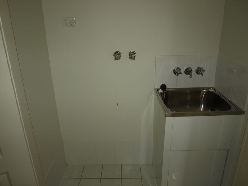 4/7 Slater Avenue, Lawnton QLD 4501