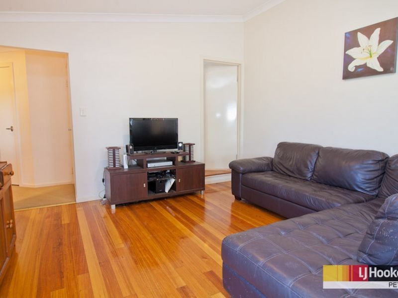 6 Webster Court, Petrie QLD 4502