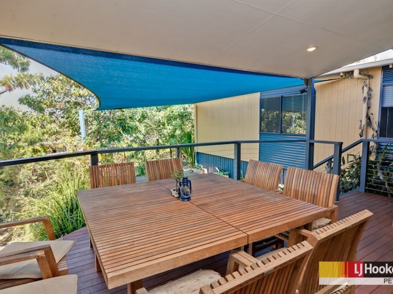 6 Webster Court, Petrie QLD 4502