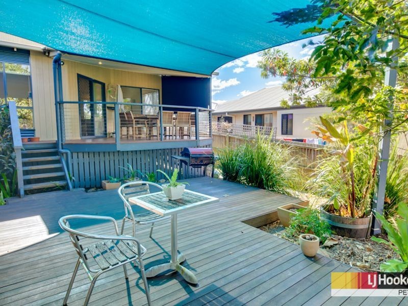 6 Webster Court, Petrie QLD 4502