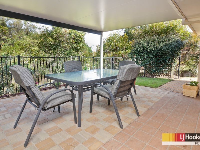 45 Kirri Avenue, Petrie QLD 4502