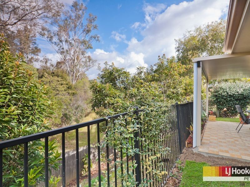 45 Kirri Avenue, Petrie QLD 4502