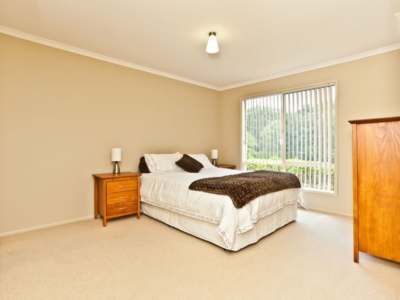 45 Affleck Avenue, Petrie QLD 4502