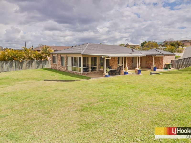 45 Affleck Avenue, Petrie QLD 4502
