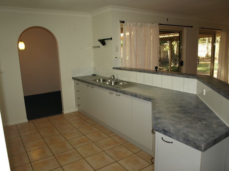14 Lemonwood Court, Kallangur QLD 4503