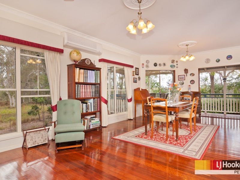 27 Hughes Road West, Dakabin QLD 4503