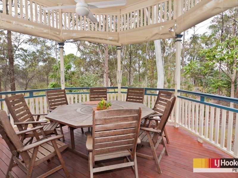 27 Hughes Road West, Dakabin QLD 4503