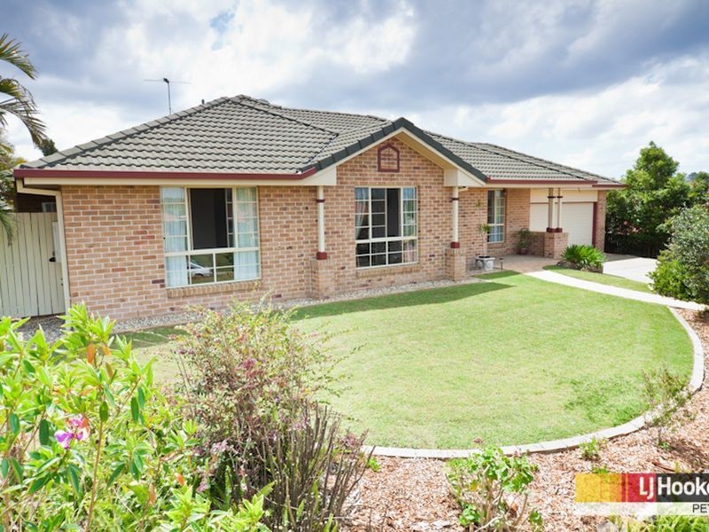 44 Affleck Avenue, Petrie QLD 4502
