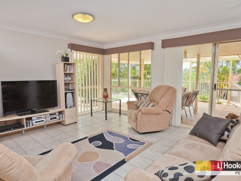 44 Affleck Avenue, Petrie QLD 4502
