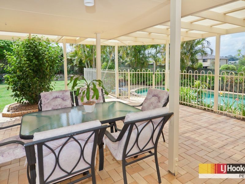 44 Affleck Avenue, Petrie QLD 4502