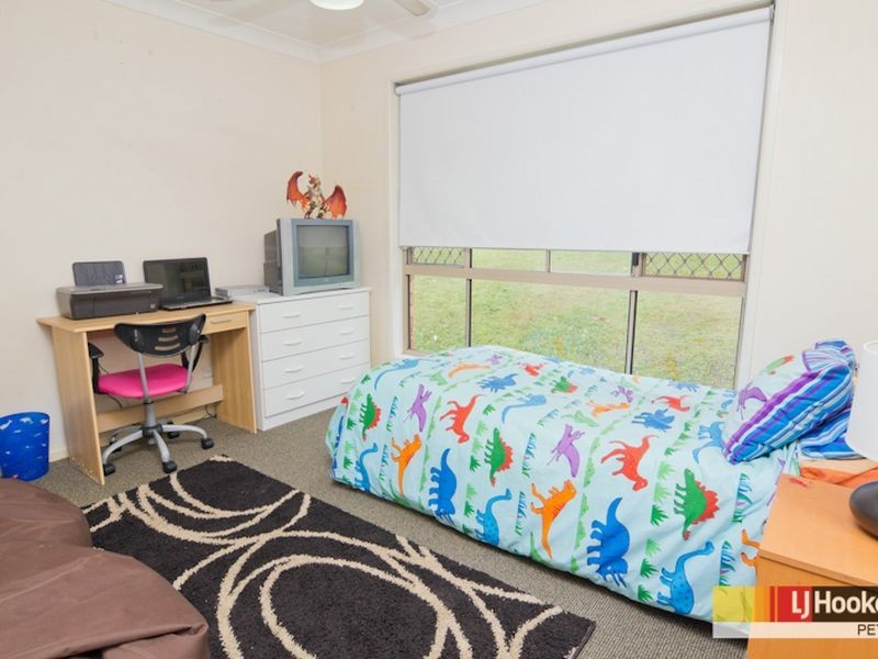 9 Poplar Place, Kallangur QLD 4503