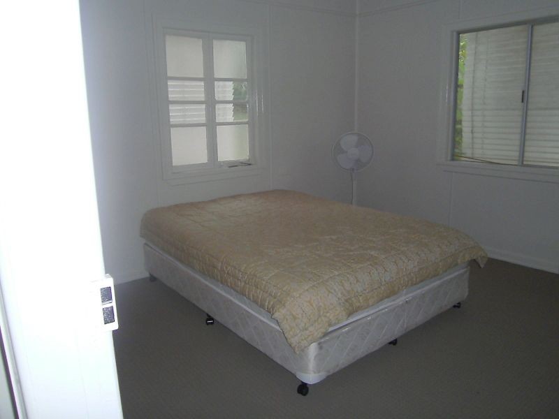 24 Slater Avenue, Lawnton QLD 4501