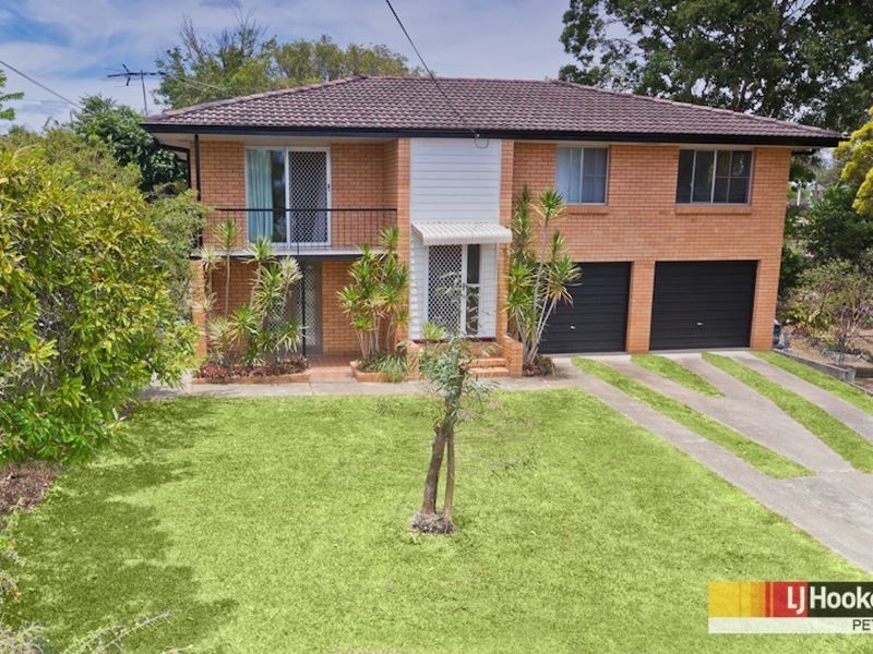 17 Greenaway Street, Lawnton QLD 4501