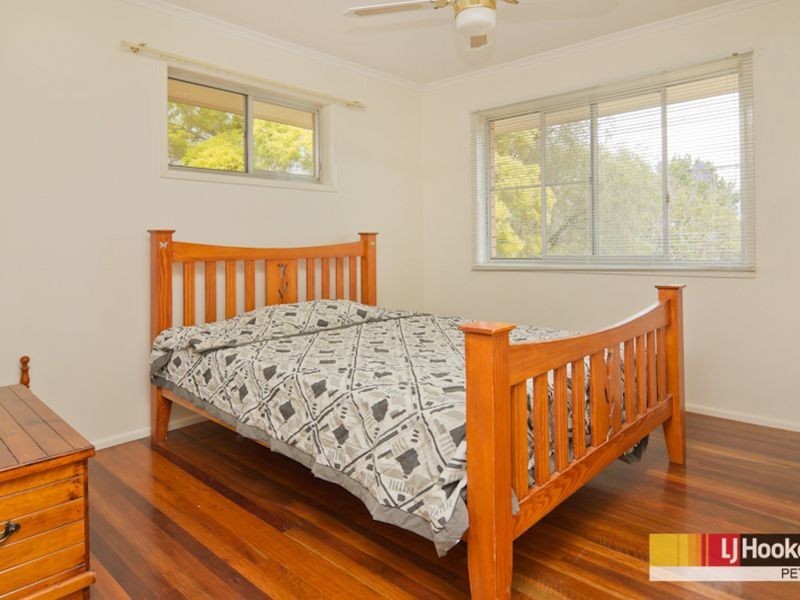 17 Greenaway Street, Lawnton QLD 4501