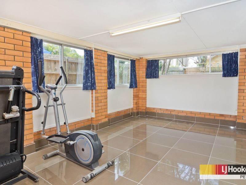 17 Greenaway Street, Lawnton QLD 4501