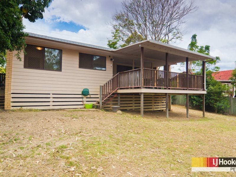 23 Chamberry Rd, Petrie QLD 4502