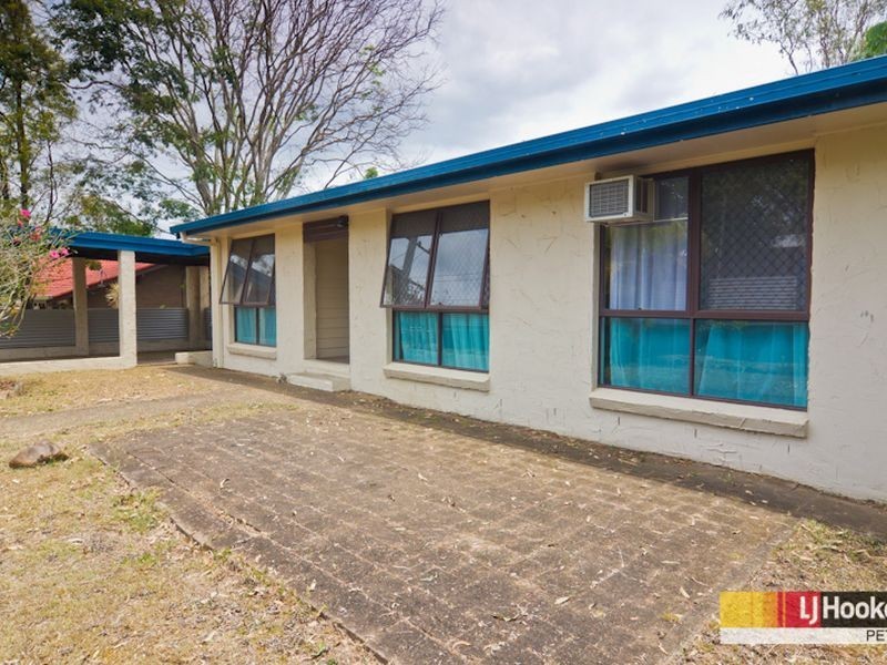 23 Chamberry Rd, Petrie QLD 4502