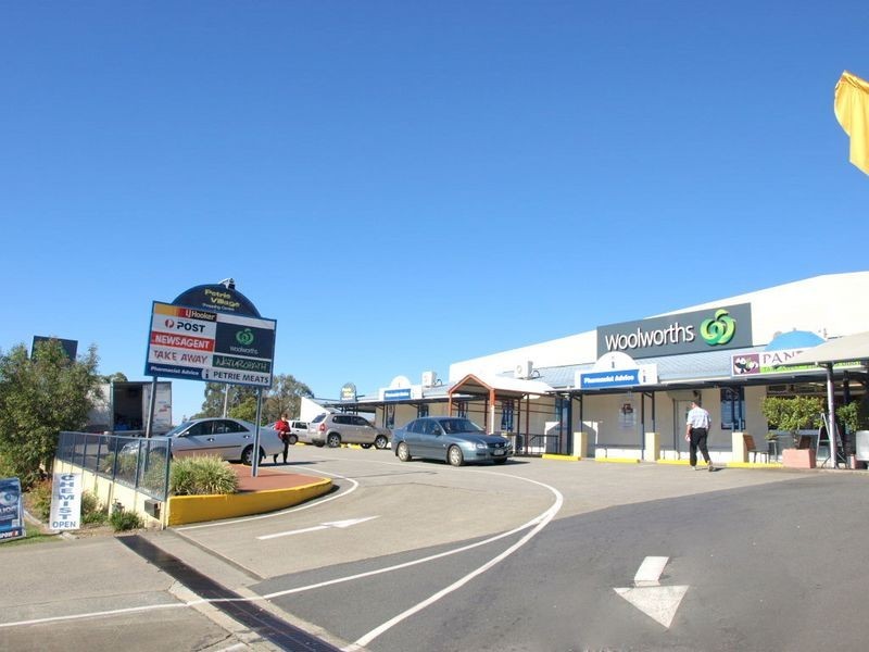 40 Frenchs Rd, Petrie QLD 4502