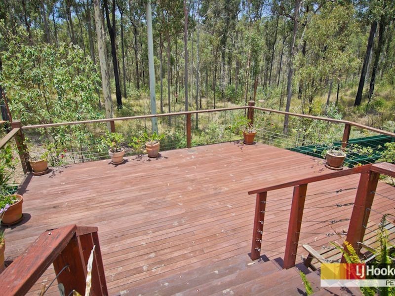 9 Mahogany Drive, Albany Creek QLD 4035