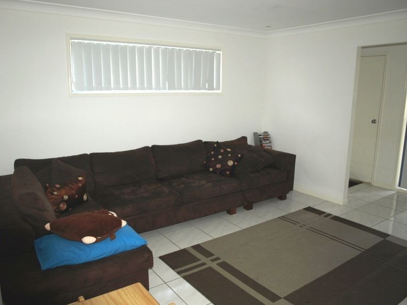 16B Amity Drive, Rothwell QLD 4022