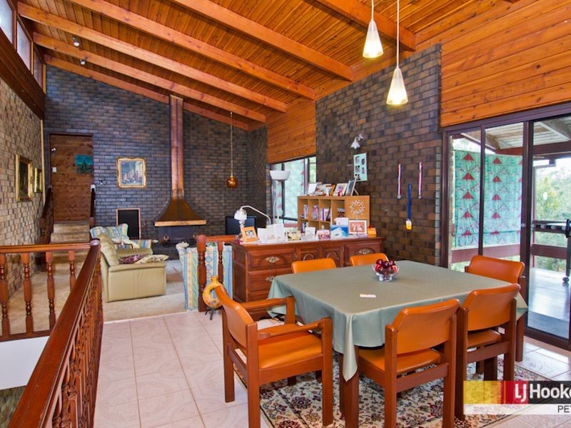 62 Vores Road, Whiteside QLD 4503