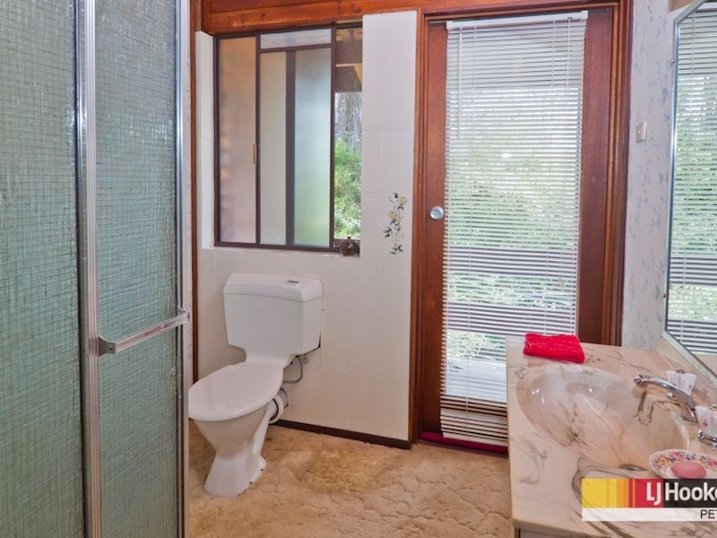 62 Vores Road, Whiteside QLD 4503