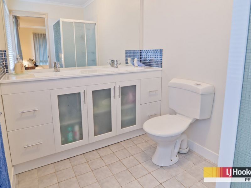 14 Rue Montaigne, Petrie QLD 4502