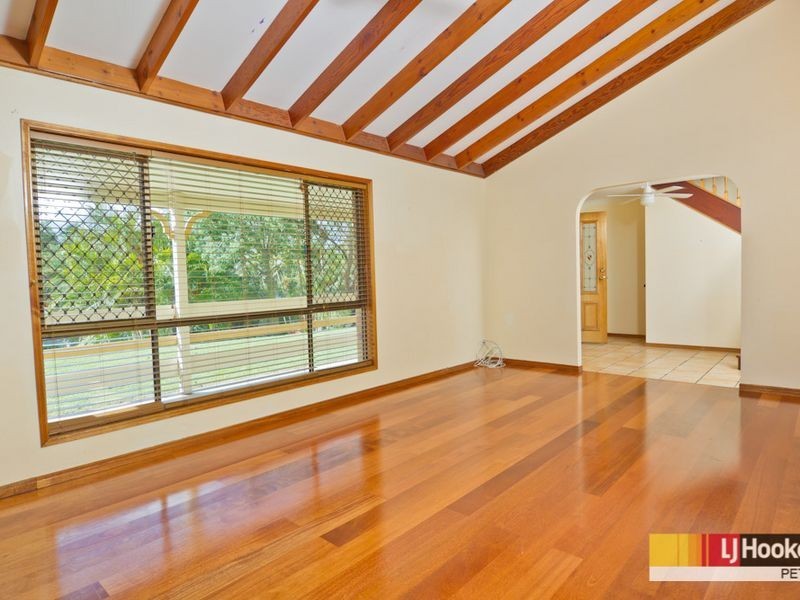 18 Brittainy Street, Petrie QLD 4502