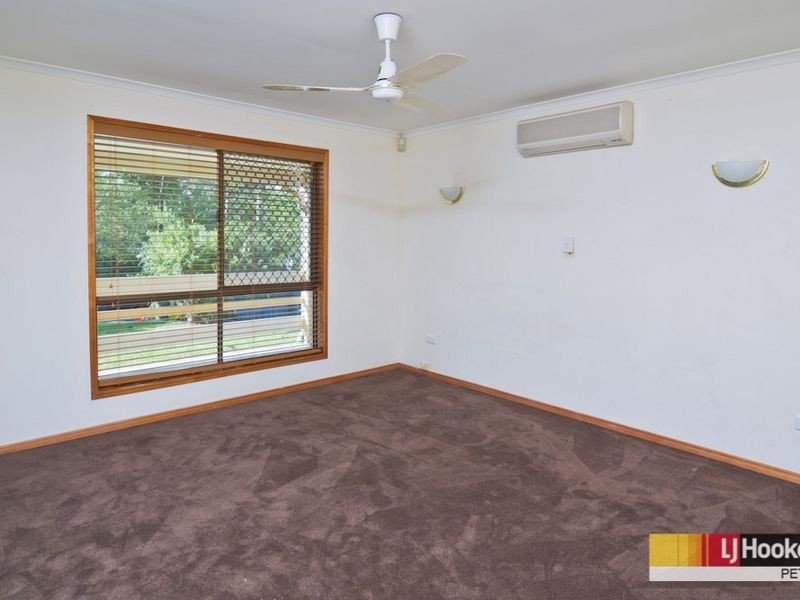 18 Brittainy Street, Petrie QLD 4502