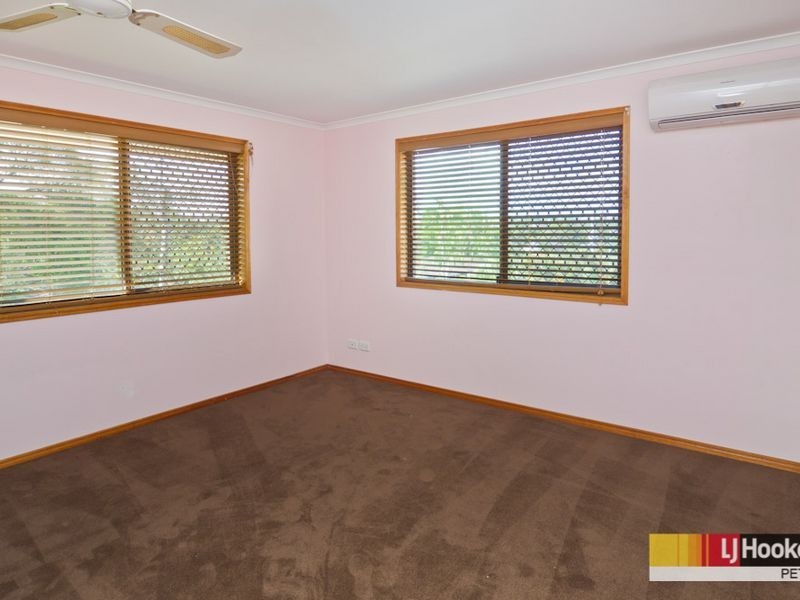 18 Brittainy Street, Petrie QLD 4502