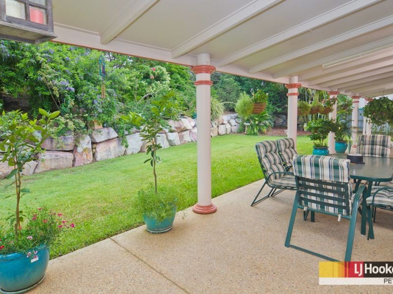 8 Midson Street, Petrie QLD 4502