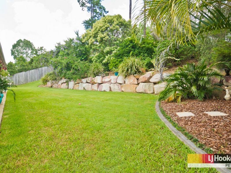 8 Midson Street, Petrie QLD 4502