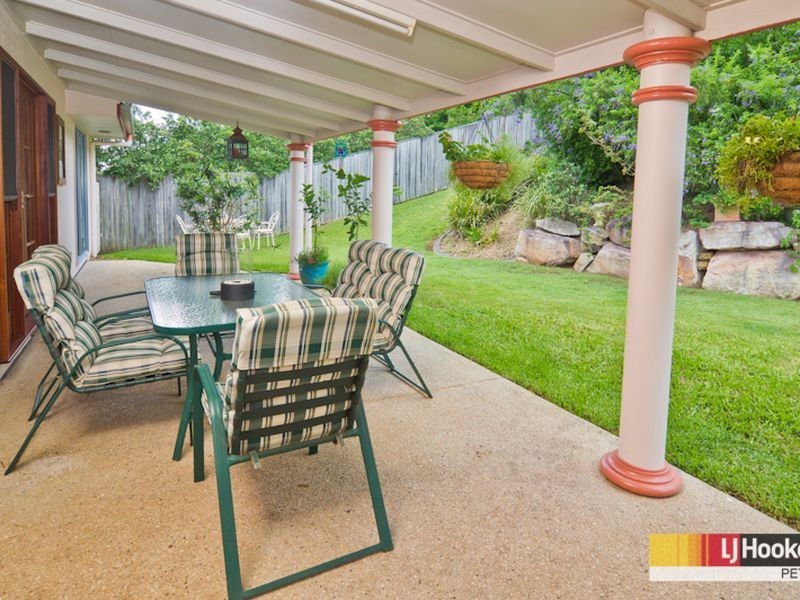 8 Midson Street, Petrie QLD 4502