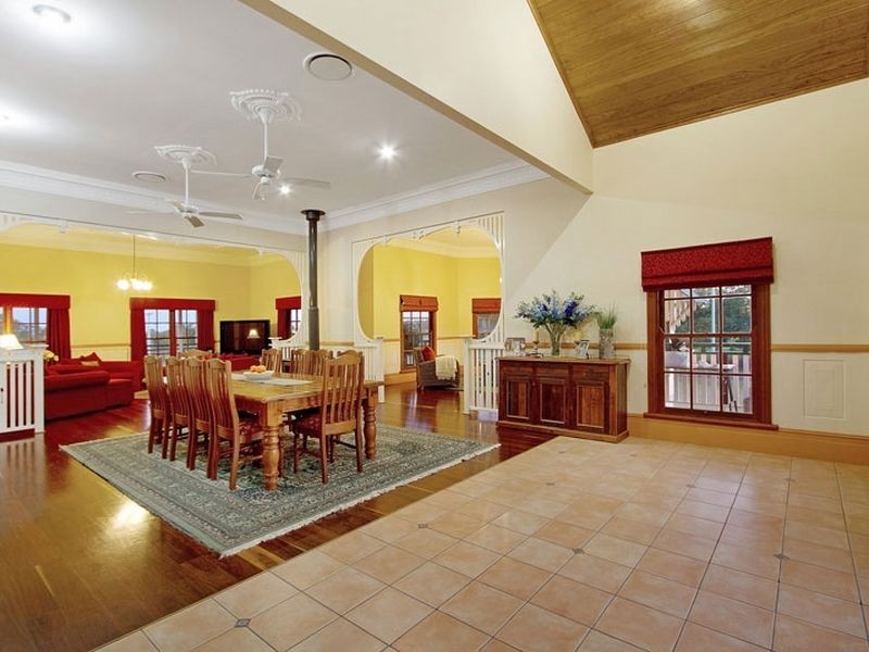 149 Campbell Parade, Beachmere QLD 4510